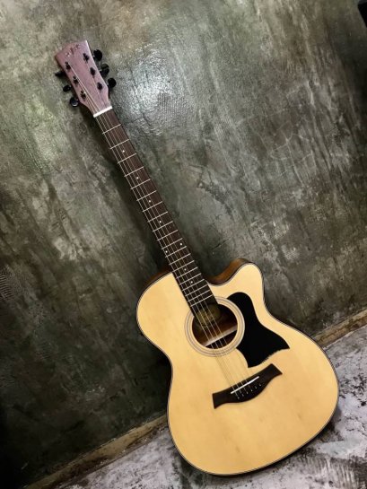 กีตาร์โปร่งไฟฟ้า At First รุ่น OMC-3E