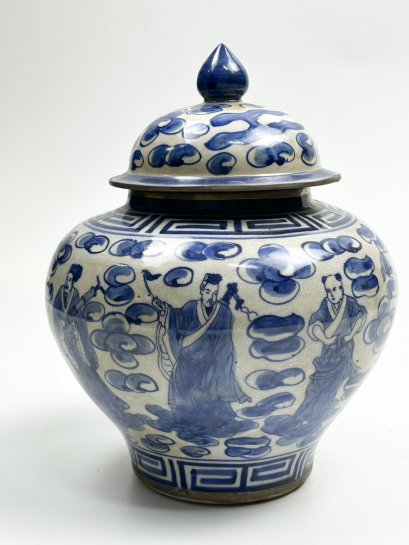 โถเซรามิคมีฝาปิด