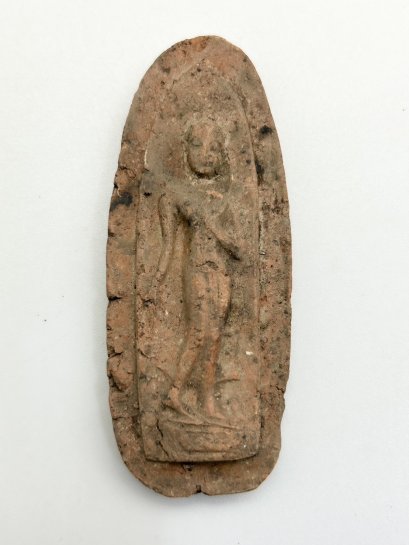 พระพิมพ์ พระพุทธรูปปางลีลา เนื้อดิน