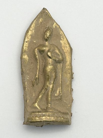 พระปางลีลา เนื้อว่าน หน้าทอง