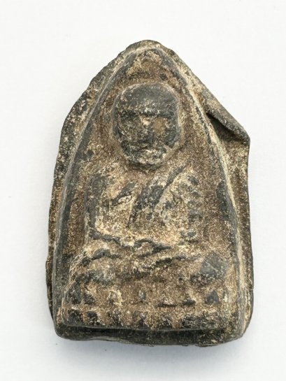 หลวงปู่ทวด หลังยันต์ เนื้อว่าน