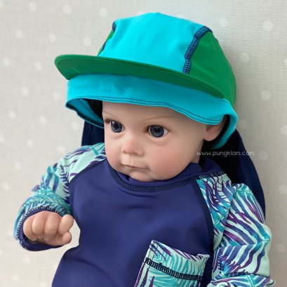 HOLIHI  หมวกว่ายน้ำเด็กกันยูวี แบบมีปีก รุ่น ปันหยี