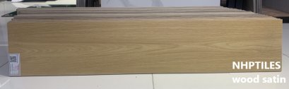 20x100cm_กระเบื้องลายไม้_kg_qmyr2010056_satin.jpg