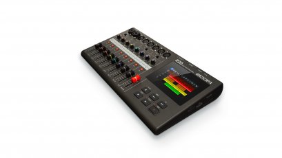 Zoom R20 Portable Multitrack Recorder