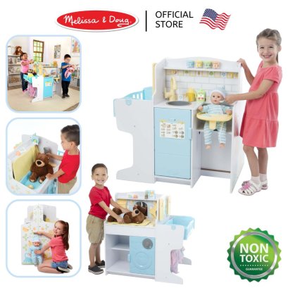 Melissa &amp; Doug Baby Care Activity Center รุ่น 31701 ชุดเคาท์เตอร์ดูแลเบบี้ เล่นได้ถึง 3 ด้าน (90 x 85 x 54 cm.)