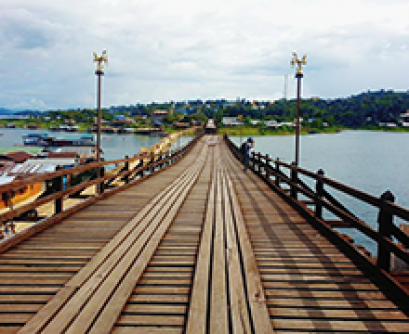 10 ที่เที่ยวยอดนิยมกาญจนบุรี