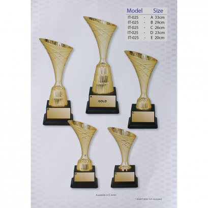 ถ้วยรางวัลอิตาลี IT-025