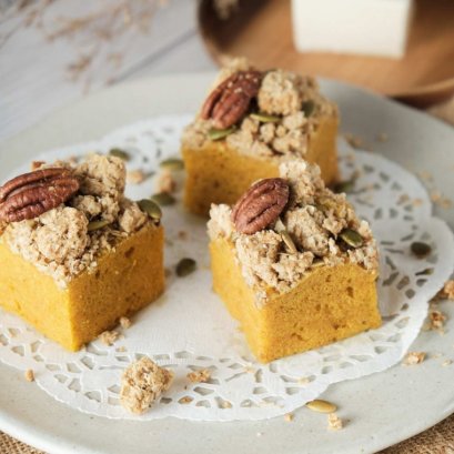 PUMPKIN TOFU CUBIC CAKE 