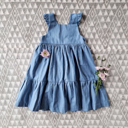 ELASTIC BACK LIGHT BLUE DENIM DRESS  100 % LIGHT COTTON DENIM