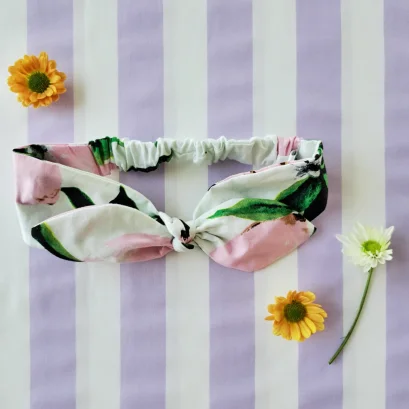 ที่คาดผมเด็ก และ ผู้ใหญ่ แบบยางยืดเฉพาะช่วงท้ายทอยด้านหลัง โบว์ใหญ่ ยางนิ่มไม่เจ็บศรีษะ 100% คอตตอนพิมพ์ลายมะนาว *สินค้าสั่งจองล่วงหน้า ส่งสินค้าออก 23 มกราคม