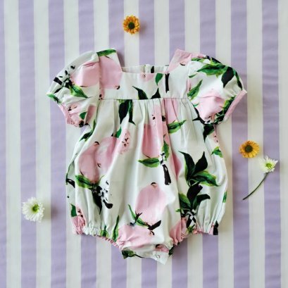 ชุดรอมเปอร์เปิดเป้าเปลี่ยนผ้าออ้อมได้ แขนพอง กระดุมหลัง 100% คอตตอนพิมพ์ลายมะนาว*สินค้าสั่งจองล่วงหน้า ส่งสินค้าออก 23 มกราคม