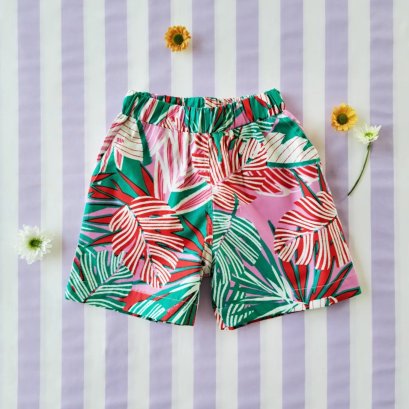 เด็กชาย-หญิง กางเกงเอวยางยืด มีกระเป๋าล้วงข้าง 100% ผ้าคอตตอนพิมพ์ลายฮาวายสีเขียว *สินค้าสั่งจองล่วงหน้า ส่งสินค้าออก 23 มกราคม