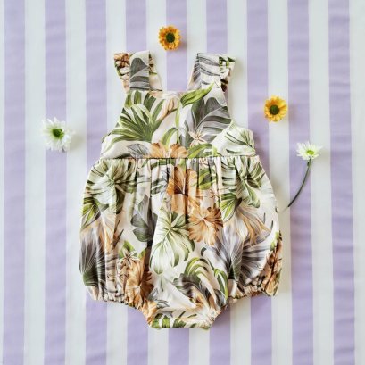 ชุดรอมเปอร์ยางยืดหลัง เปิดเป้าเปลี่ยนผ้าออ้อมได้ 100% คอตตอนพิมพ์ลายฮาวายสีกากี