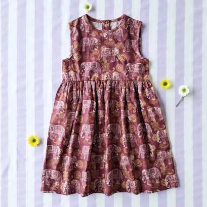 BUTTONS BACK DRESS MAROON ELEPHANT 100% PRINTED COTTON
