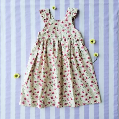 ชุดกระโปรงยางหลัง 100% คอตตอนพิมพ์ลายดอกไม้สีครีม