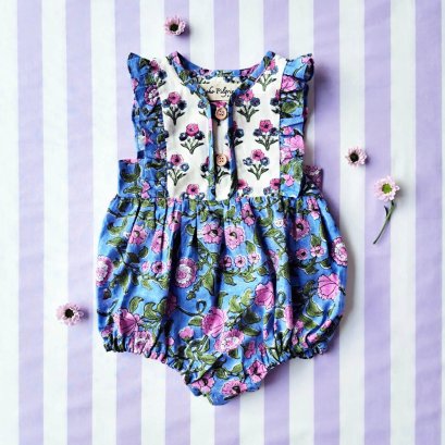 ผ้ามีจำนวนจำกัด ชุดรอมเปอร์เปิดเป้าเปลี่ยนผ้าอ้อมได้ ใส่ได้ทั้งกระดุมหน้า หรือ หลัง 100 % คอตตอน ผ้าพิมพ์มืออินเดีย