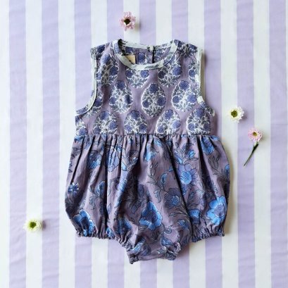 BUTTONS BACK CRAFTED BOHO BLUE ROMPER 100% COTTON INDIA HAND BLOCK PRINTED予約注文商品の発送予定日：6月15日～20日 PRE-ORDER ITEMS SHIPMENT 15-20 JUNE