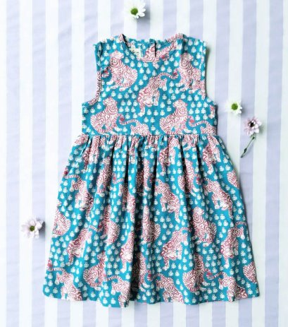 BUTTONS BACK DRESS  100% COTTON INDIAN HAND SCREEN PRINTED PRINTED BENGAL TIGER