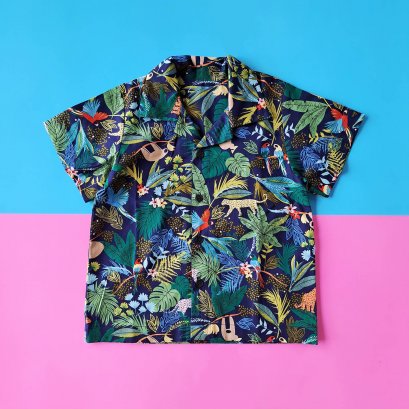 เด็กชาย-หญิง เสื้อเชิ๊ต 100% ผ้าคอตตอนพิมพ์ลายป่าสีน้ำเงินเข้ม