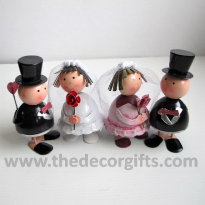 ตุ๊กตาสังกะสี คู่บ่าวสาว (4 ตัว) ขนาดเล็ก