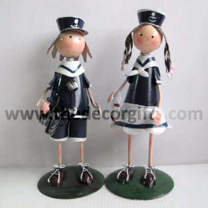 ตุ๊กตาสังกะสียืน กะลาสีชาย/หญิง (2 ตัว)