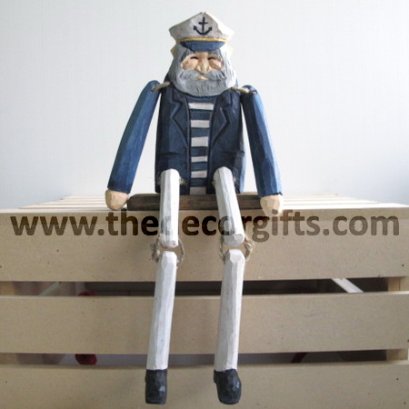 ตุ๊กตาห้อยขากัปตัน งานไม้แกะสลัก แนวทะเลวินเทจ (Size M)