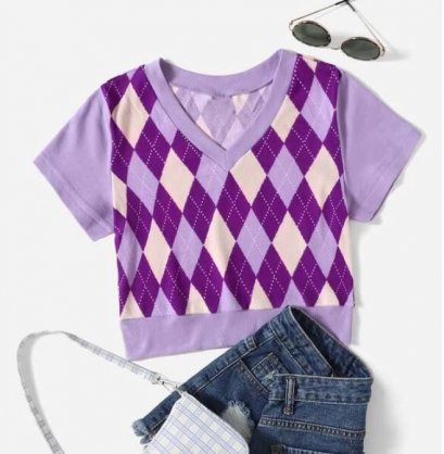 เสื้อยืด ทางเรขาคณิต ไม่เป็นทางการ