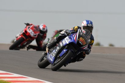 ตี - อนุภาพ หัวหอก ยามาฮ่า ไทยแลนด์ เรซซิ่งทีม บู๊คู่แข่งสุดมันส์ จบที่ 4 ดีสุดนักบิดไทย รั้งจ่าฝูง Asia Production 250 cc ศึกชิงแชมป์เอเชียสนาม 2 เรซแรก