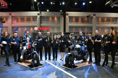 ยามาฮ่า ดึง Johann Zarco นักบิด MotoGP เปิดตัว SCR950, XSR700,  M-SLAZ Limited Edition และ AEROX 155 สีใหม่ ที่บูธ “Yamaha Riders’ Community” ในงาน Motor Expo 2017