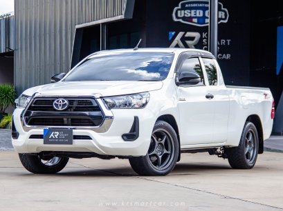 TOYOTA REVO SMART CAB 2.4 ENTRY Z-EDITION M/T ปี2023