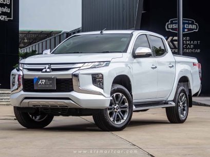Mitsubishi Triton Plus 4door 2.4GLS A/T ปี2019