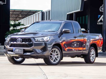 TOYOTA REVO SMART CAB 2.4 ENTRY Z-EDITION M/T ปี2024