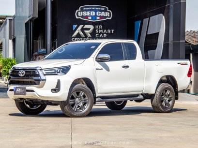 TOYOTA REVO CAB PRERUNNER 2.4 ENTRY M/T ปี2022