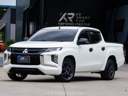 Mitsubishi Triton 4door 2.5GLX MT สีขาว ปี2022