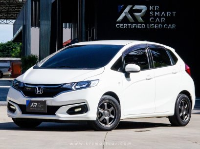 Honda Jazz 1.5V+ AT สีขาว ปี2018