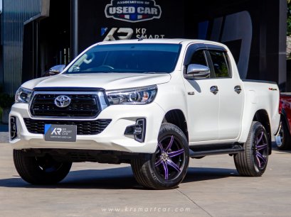 TOYOTA REVO DOUBLE CAB PRERUNNER 2.4E PLUS A/T ปี2019