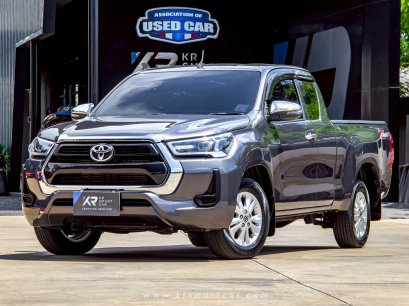 TOYOTA REVO SMART CAB 2.4 MID Z-EDITION M/T ปี2022