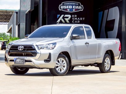 TOYOTA REVO SMART CAB 2.4 ENTRY Z-EDITION M/T ปี2023