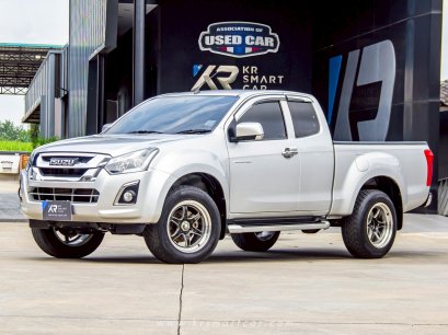 ISUZU DMAX CAB 1.9L Hi-LANDER M/T ปี 2016