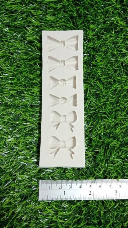 โบว์ตละแบบแถบยาว