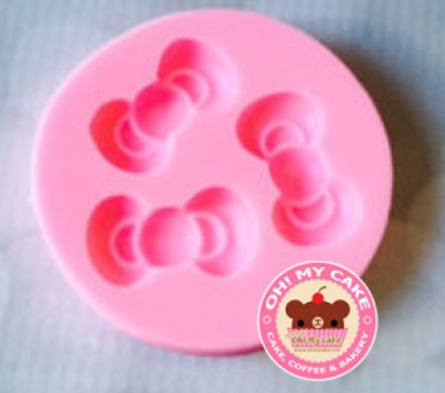 โบว์ใหญ่