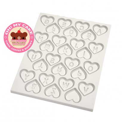แม่พิมพ์ซิลิโคนรูปหัวใจ มีตัวอักษร a-z อยู่ด้านบน