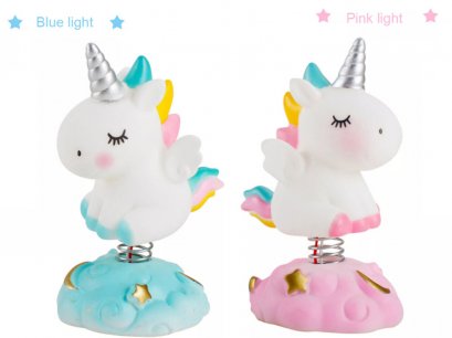 ตุ๊กตายูนิคอร์นพร้อมโคมไฟก้อนเมฆ