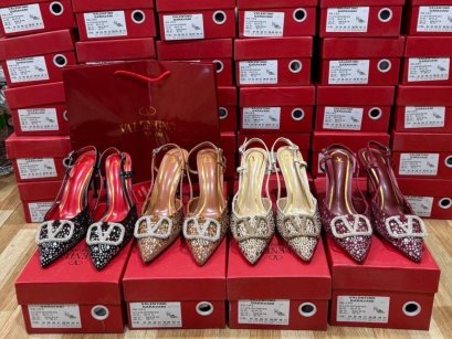 รองเท้า