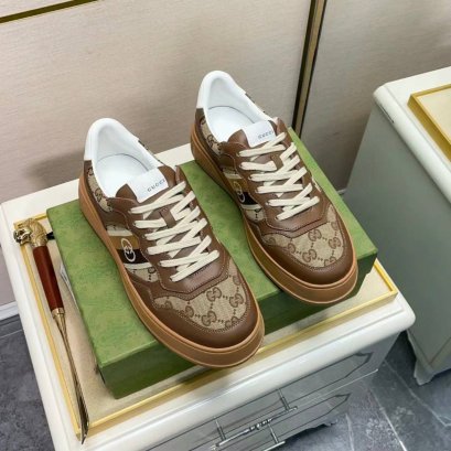 รองเท้า