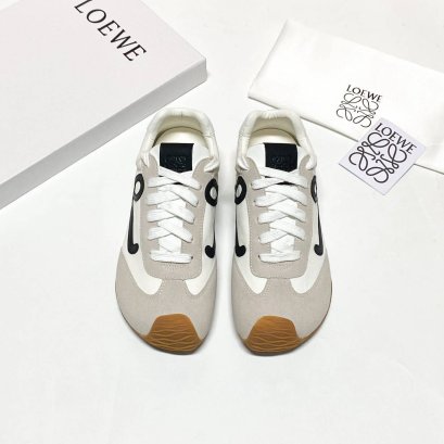 รองเท้า