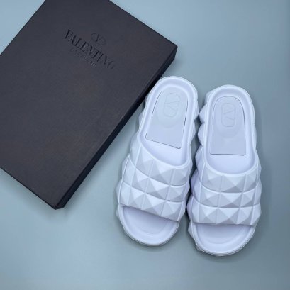 รองเท้า