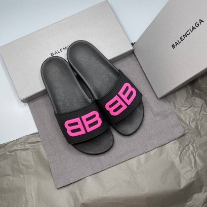 รองเท้า