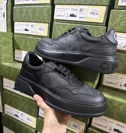 รองเท้า