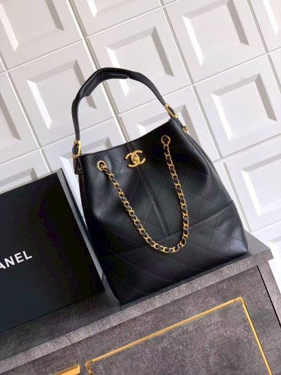 กระเป๋าพร้อมส่ง